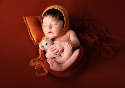 Newborn Photograph - Portfolio - Red Wrap