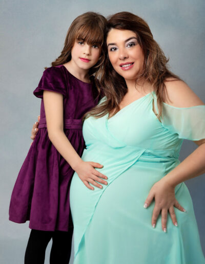 Vanessa - Maternity Portrait with Her Daughter